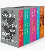A COURT OF THORNS AND ROSES PAPERBACK BOX SET