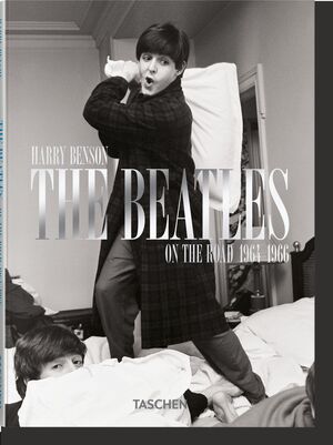 HARRY BENSON. THE BEATLES