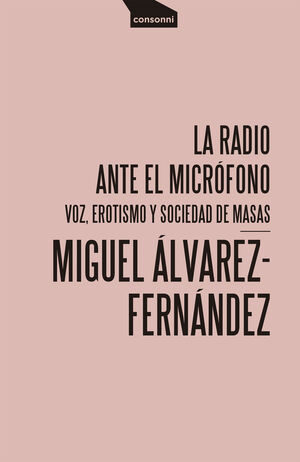 LA RADIO ANTE EL MICROFONO