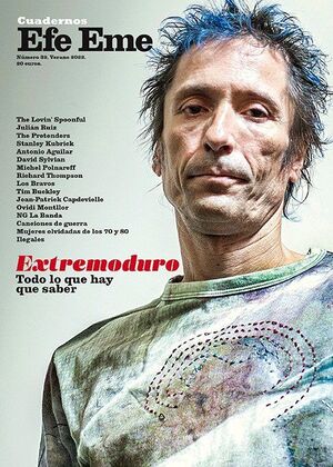 32. CUADERNOS EFE EME. EXTREMODURO